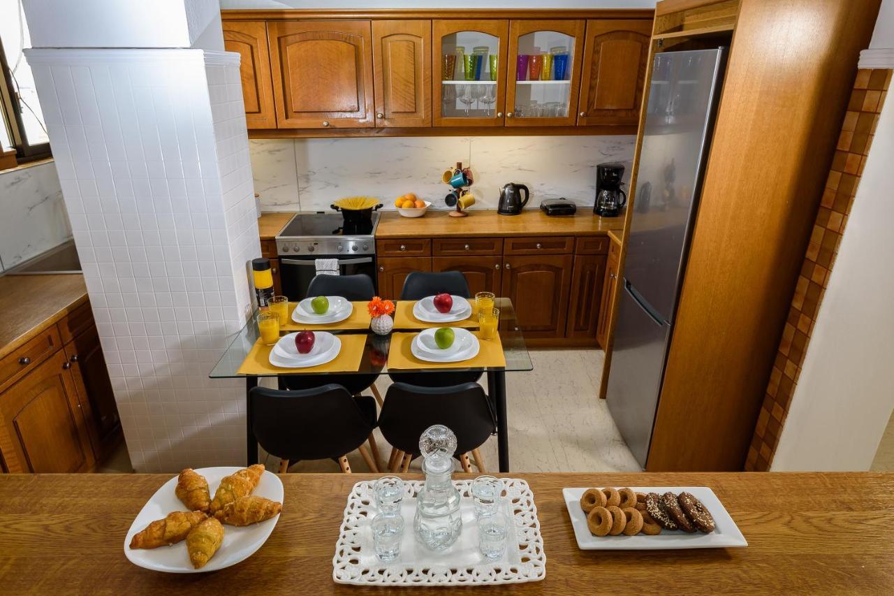 Central Apt. With Parking - 3 Min From Old Port Chania  Luaran gambar